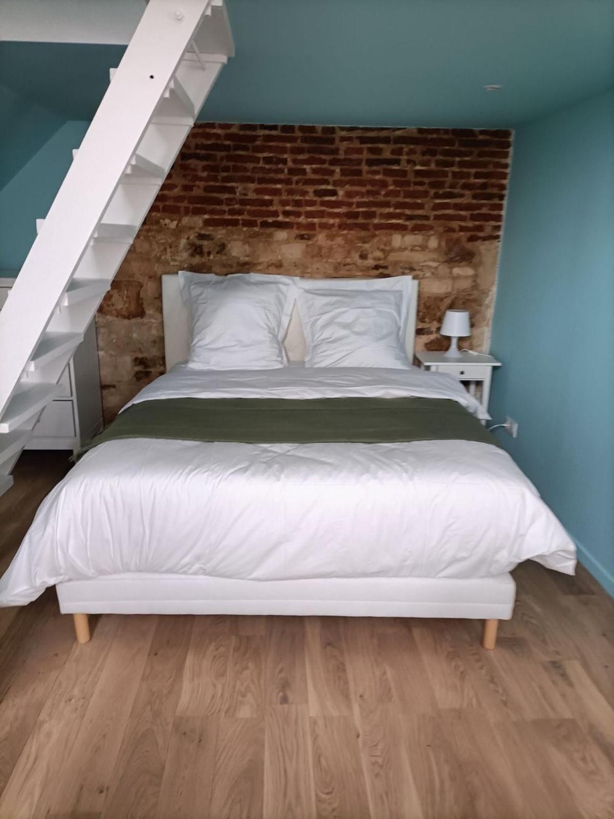 Ferienwohnung Le Papillon Bleu Honfleur Exterior foto